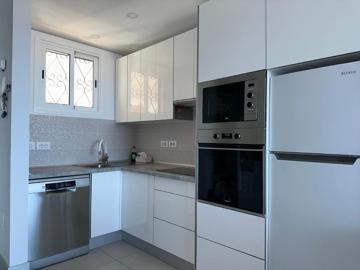 Апартаменты Parque Santiago II , Renovated, Ocean View, Heated Swimming Pool ! Плая-де-лас-Америкас Экстерьер фото