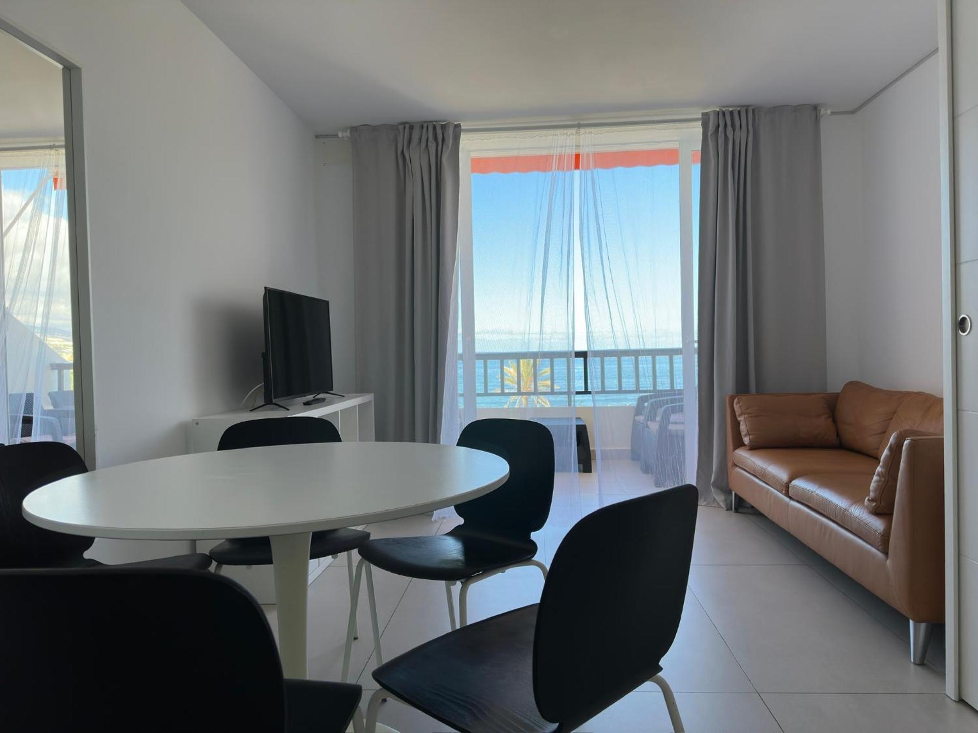 Апартаменты Parque Santiago II , Renovated, Ocean View, Heated Swimming Pool ! Плая-де-лас-Америкас Экстерьер фото